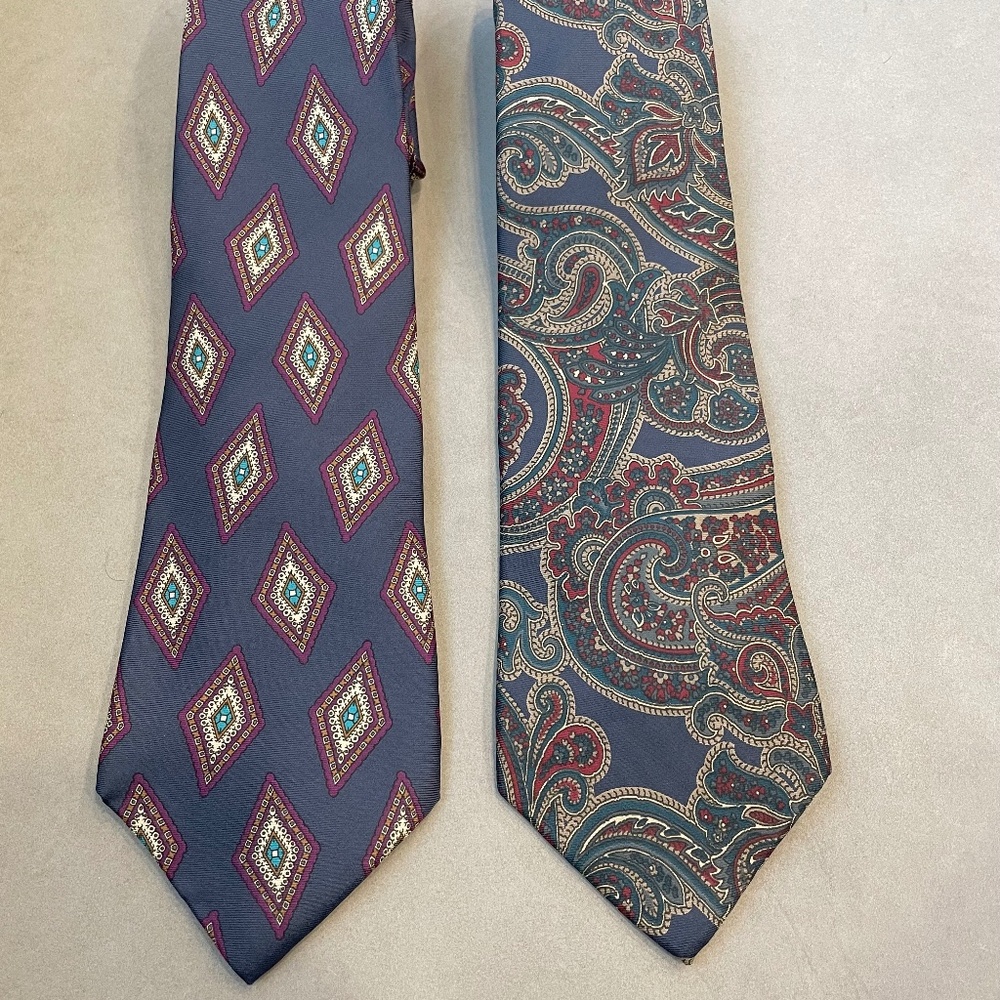 $220 2 Valentino Ties Italian Silk Vintage Men’s Paisley & Geometric Patterns